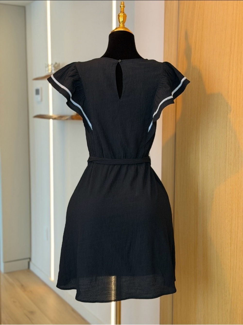 Banana Republic Black Ruffle Sleeve Mini Dress | City Muse - Picture 5 of 5